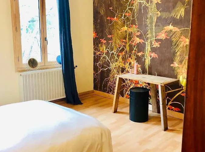 Saint -armand * Salles (Gironde)